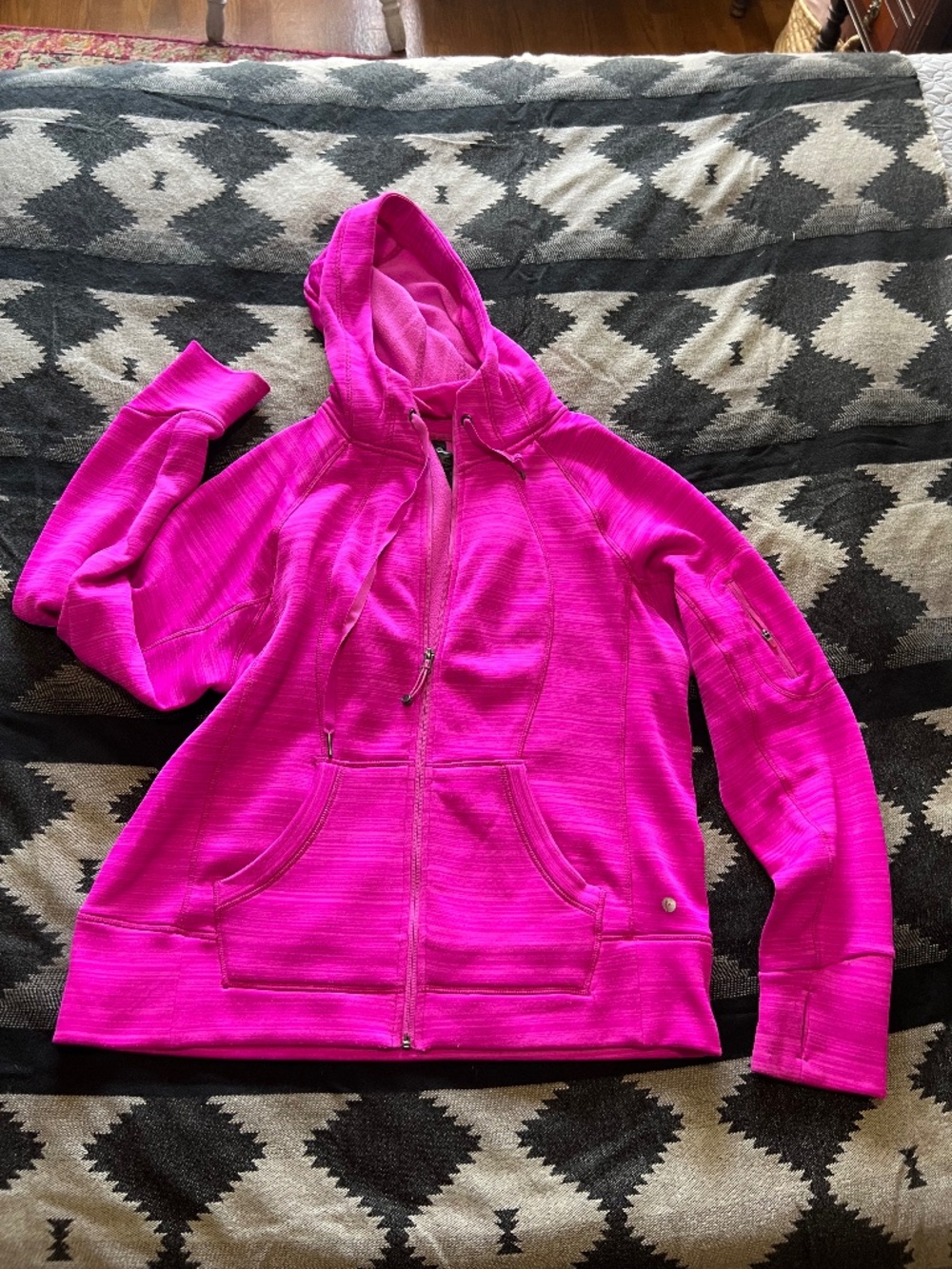 90 Degree Magenta Pink Fleece lined zip jacket w pockets & hood